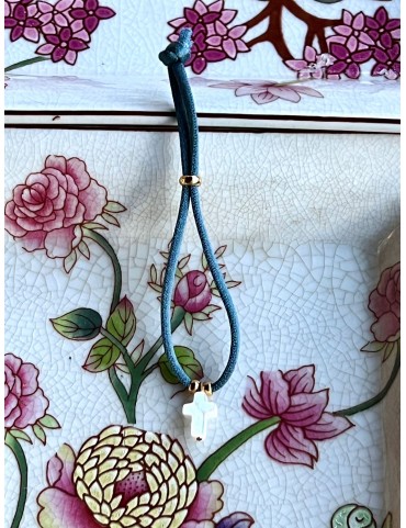 Pulsera cruz nácar pequeña
